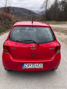 Toyota Yaris r.12/2009 - 5