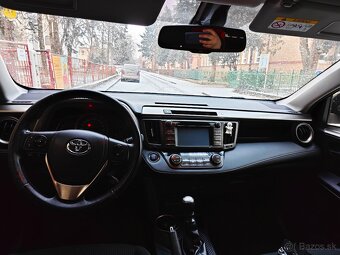 Toyota RAV4, 4x4 benzin , r,v. 2014 - 5