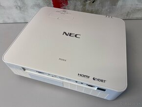 NEC P525UL -laser 5200 ANSI lum.,1920x1200,500 000:1-zánovný - 5