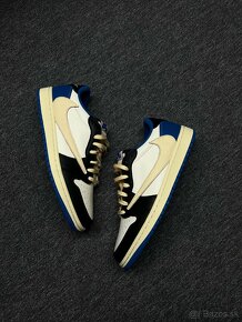 Nike x Travis Scott x Fragment Air Jordan 1 Low OG SP - 5