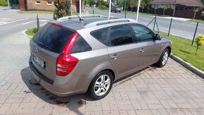 Kia ceed  crdi 1.6 diesel r.v. 2008 - 5