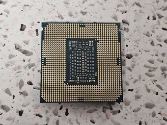 Intel Core i7-8700 6C/12T 3.20-4.60GHz
 - 5