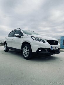 Peugeot 2008 - 5