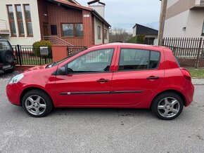 Renault Clio, 2009, 48.000km, 1.majiteľ, SR - 5