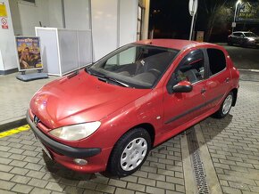 Peugeot 206 1,4 - 5