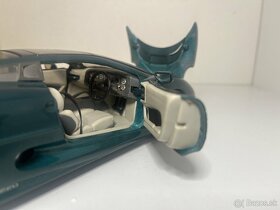 Predám Jaguár XJ220 1:18 - 5