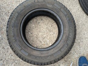 Michelin Agilis 215 70 R15 C 3ks - 5