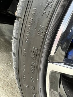 5x112 org. VW ESTORIL 8jx19 et50 235/35 r19 PIRELLI P ZERO - 5