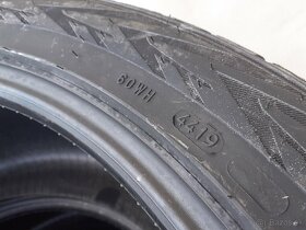 Nové zimné pneumatiky Nokian 295/40R21 111V XL - 5