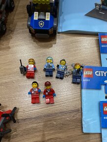 Lego city 60317 - 5