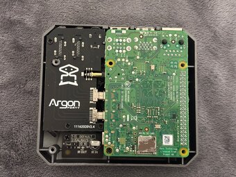 Raspberry Pi 4B 8GB + Sonoff zigbee 3.0 - 5