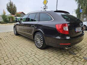 Škoda Superb 2.0TDI 125kw DSG Laurin & Klement - 5