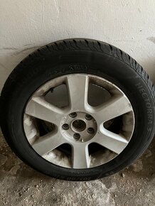 Letné pneumatiky R16 s diskami, rozmer 5x112 – originál VW - 5