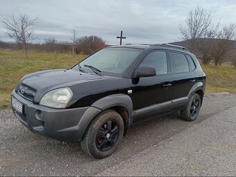 Predám Hyundai Tuscon 2,0CVVT benzin - 5