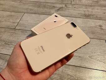 Predam Apple iPhone 8 Plus 256 GB Rose Gold - 5