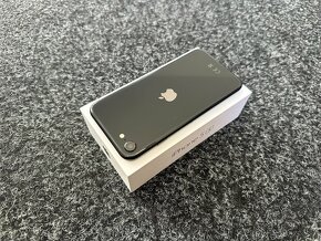 iPhone SE 2020 64GB Black (88% Batéria) - 5