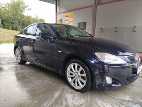 Lexus IS 220d - 5