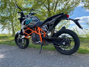 KTM DUKE 690 - 5