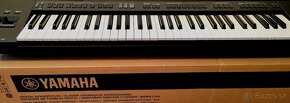 Yamaha PSR-SX700 - 5