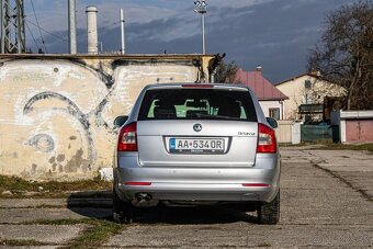 Škoda Octavia Combi 2.0 TDI 4x4 L&K DSG - 5