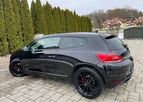 Volkswagen Scirocco 2.0 TSI 210k Black edition - 5