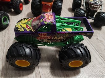 Autíčka monster truck - 5