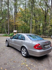 Mercedes E 500 (2004) w211 - 5