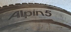 215/65 r17 zimne pneumatiky Michelin - 5