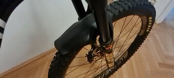 Specialized Turbo Levo CARBON - 5