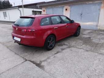 Pedam Alfa Romeo sportwagon 2,0jtd,125kw,r.v2010 - 5