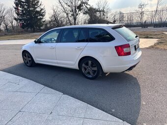 Škoda Octavia Combi 2.0 TDI DPF RS DSG - 5