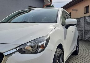 Mazda 2 - 5