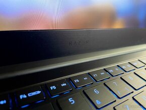 Razer Blade 14' (2021) | Ryzen 9 5900HX | RTX 3070 | 1tb SSD - 5