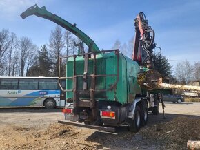 Jenz Hem 560 Mercedes-Benz RĘBAK štiepkovač dreva - 5