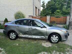 Mazda 3 1.6i benzin 2010 175000km PLNE POJAZDNÉ - 5