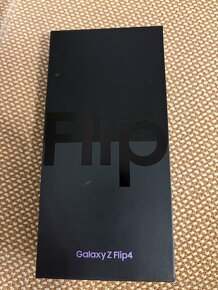 Samsung Galaxy Z Flip 4 256 GB - 5