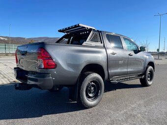 TOYOTA HILUX —- NA PREDAJ / NA SPLÁTKY - 5