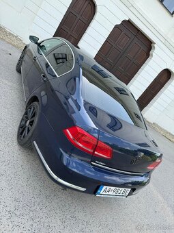 VW PASSAT B7 - 5