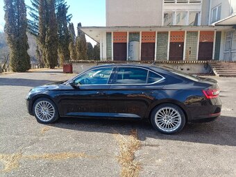 Predám Škoda Superb 2.0 TDI - 5