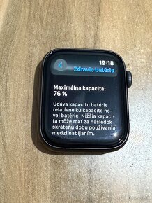 Predám Apple Watch 4 44mm Malé známky opotrebovania - 5