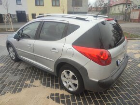 Peugeot 207sw 1.6 HDI - 5