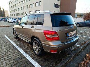 Ponúkam Mercedes GLK 320CDI - 5