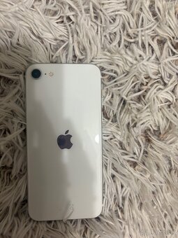 Predám IPhone SE 2020, 128GB - 5