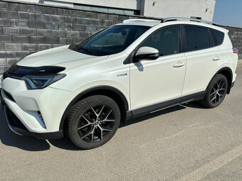 Rav 4 hybrid + LPG 4x4 - 5