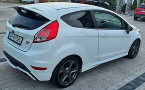 Ford Fiesta ST - 5