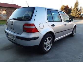 VW Golf 4 - 1.4 16V - 55KW -  Benzín - 5