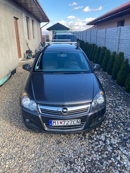 Predam opel astra caravan - 5