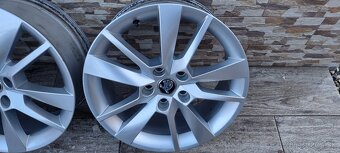 Predám SKODA Trius elektrony 5X112 R17 et49 J7 - 5