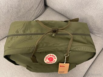 Predám batoh značky Fjällräven Kanken Weekender Army Green - 5