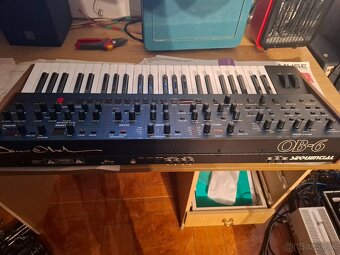 Oberheim OB-6 - 5